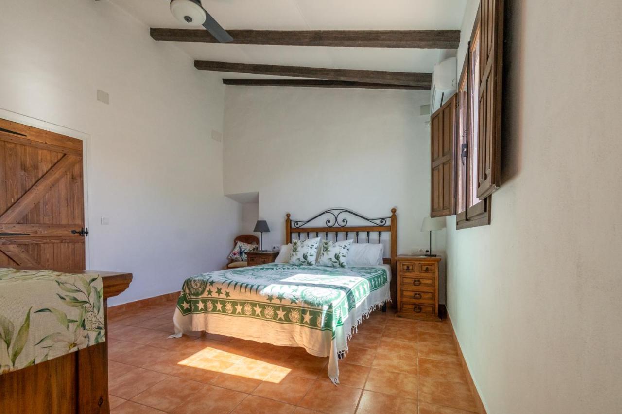 Casa Torres - Traditional Village Experience Canovas Buitenkant foto